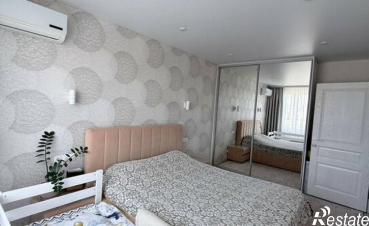 2-комн квартира ул Александра Курынова, 11 2,  д. 11 2,  к. 2