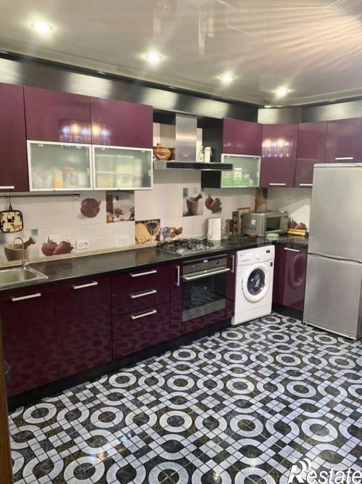 2-комн квартира ул Фатыха Амирхана, 103,  д. 103