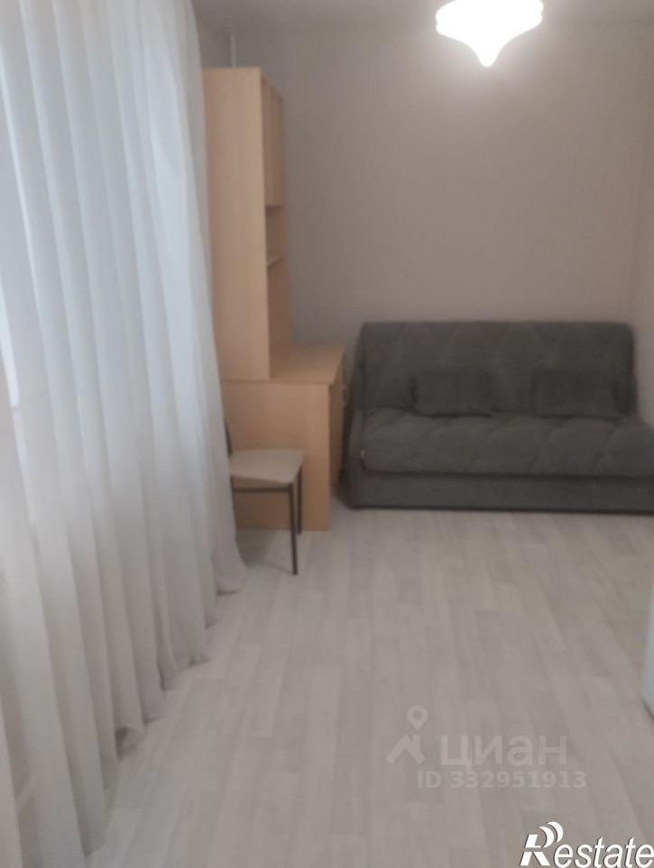 3-комн квартира ул Серова, 5,  д. 5
