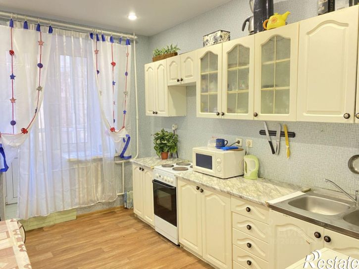 3-комн квартира ул Чистопольская, 64,  д. 64