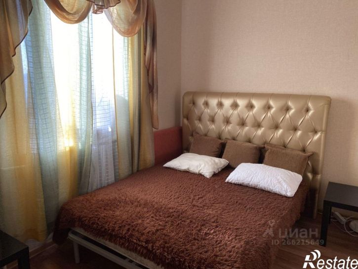 3-комн квартира ул Чистопольская, 64,  д. 64