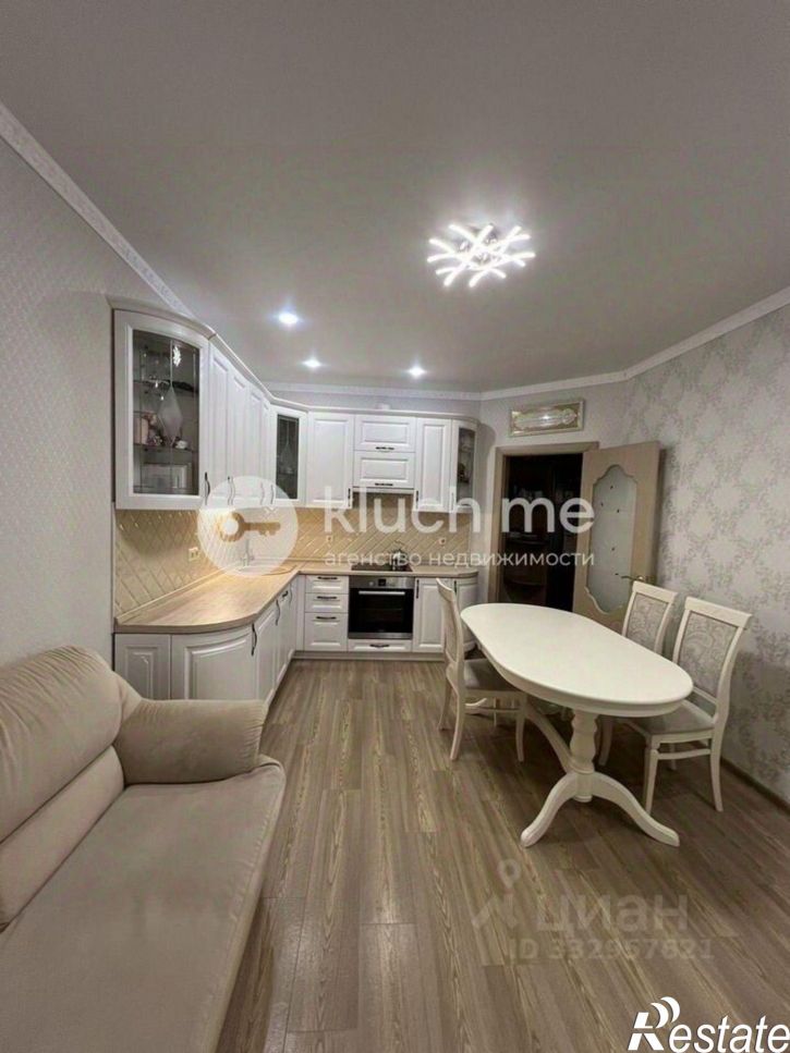 2-комн квартира ул Рауиса Гареева, 100,  д. 100