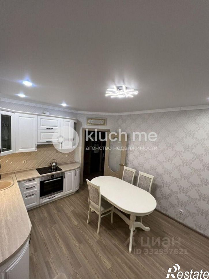 2-комн квартира ул Рауиса Гареева, 100,  д. 100