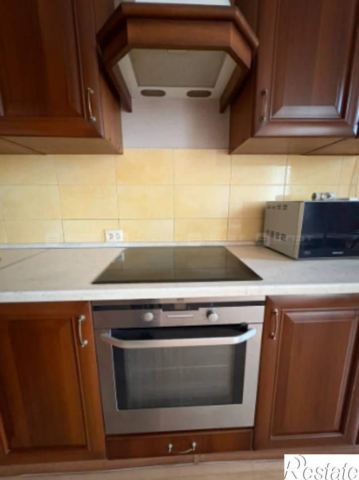 2-комн квартира ул. Меридианная д.1а