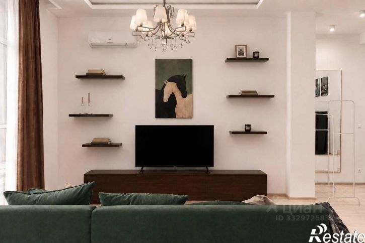 3-комн квартира ул Касаткина, 11а,  д. 11а