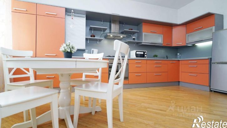 3-комн квартира ул Мулланура Вахитова, 8,  д. 8