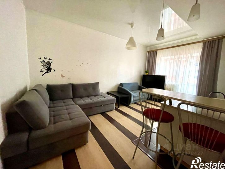 2-комн квартира ул Адоратского, 1,  д. 1