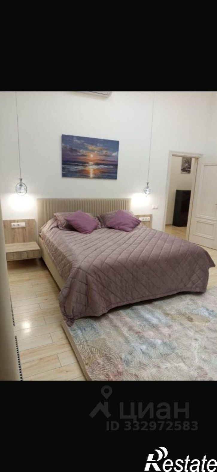 3-комн квартира ул Касаткина, 11а,  д. 11а