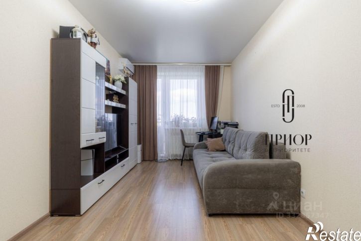 1-комн квартира ул Рауиса Гареева, 102 1,  д. 102 1,  к. 1
