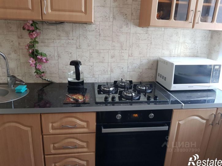 3-комн квартира ул Лесгафта, 20,  д. 20