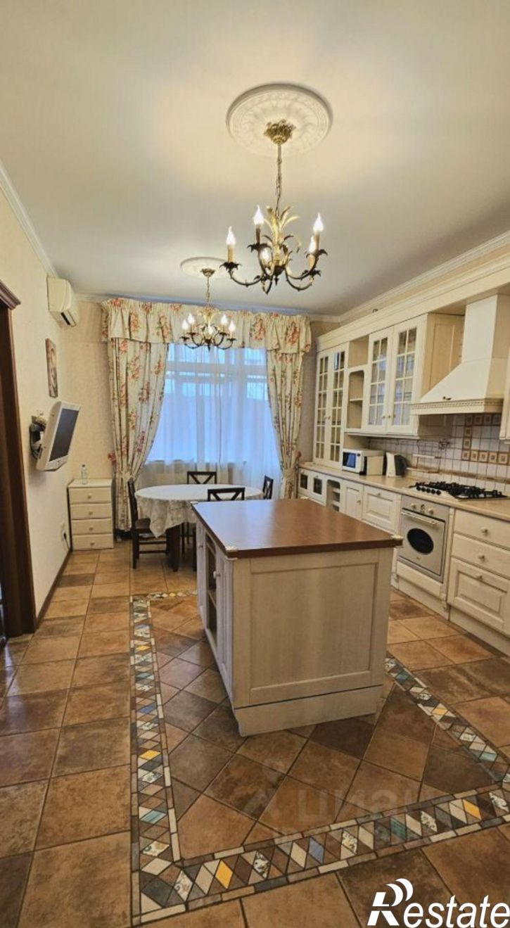 4-комн квартира ул Волкова, 31,  д. 31