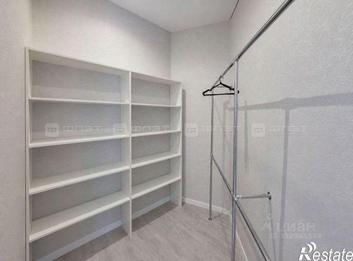 3-комн квартира ул Павлюхина, 110В,  д. 110В
