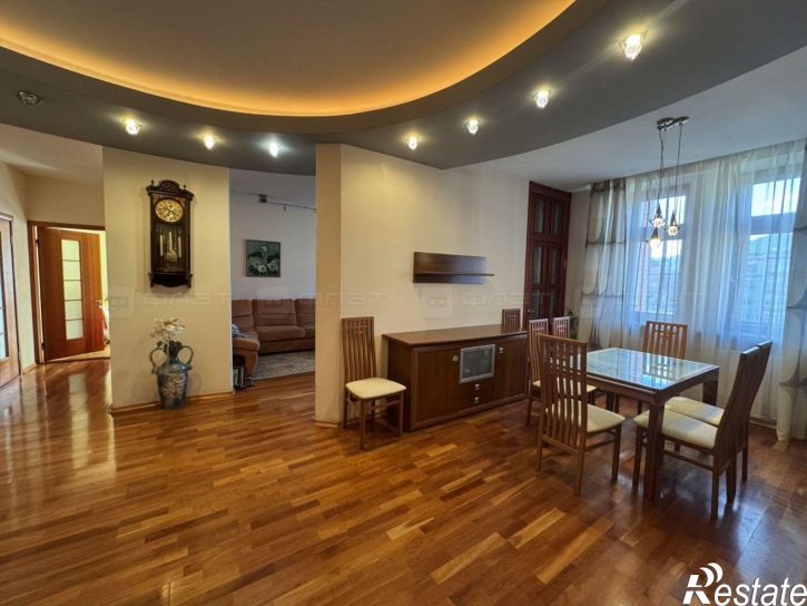 4-комн квартира ул. Чистопольская, дом 6