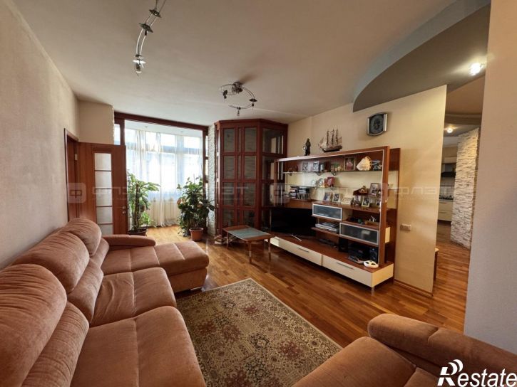 4-комн квартира ул. Чистопольская, дом 6
