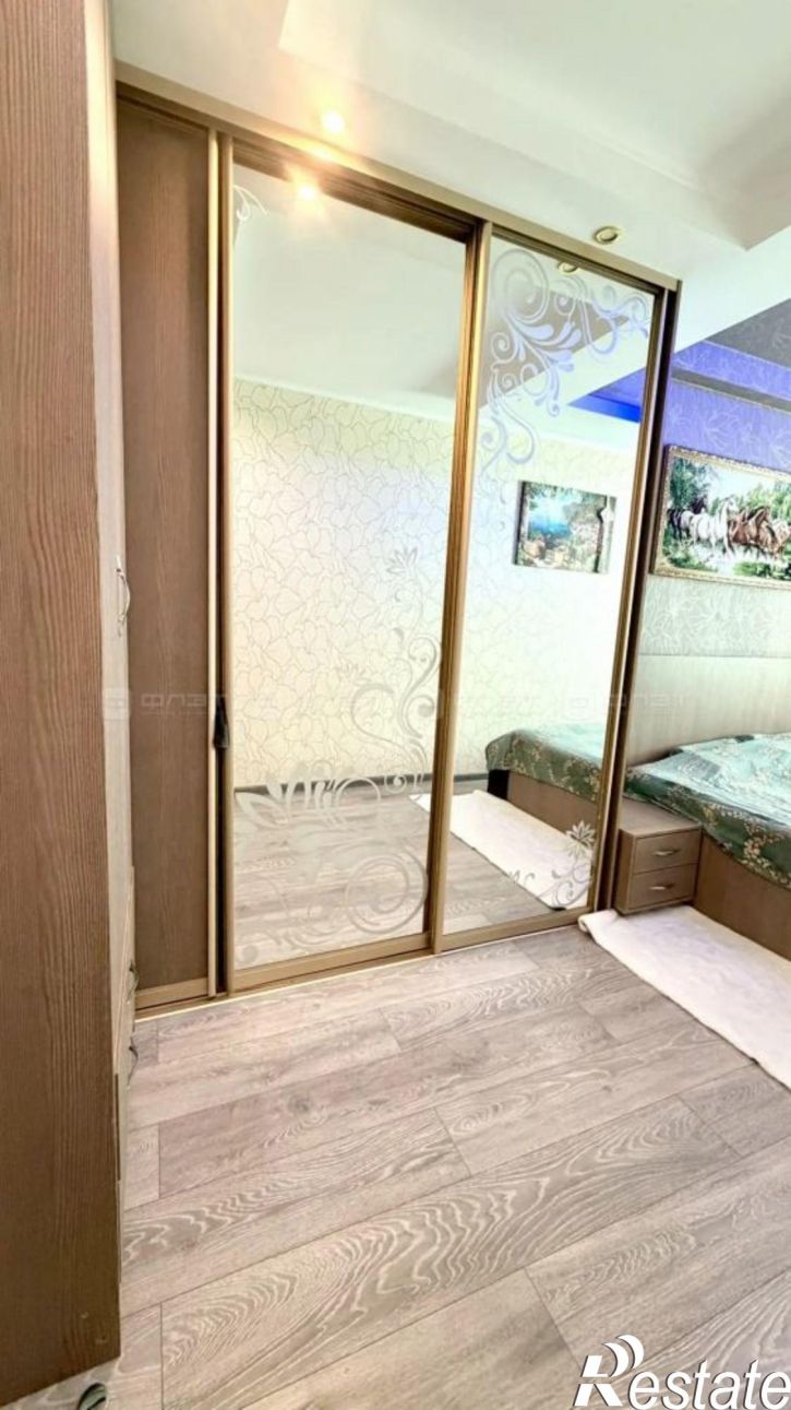 3-комн квартира ул. Блюхера, дом 83
