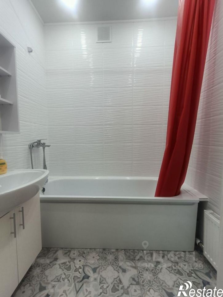 2-комн квартира ул Портовая, 37 1,  д. 37 1,  к. 1