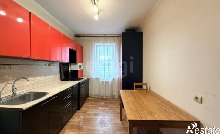 3-комн квартира ул Меридианная, 15,  д. 15