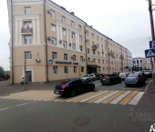 комната 70 кв м ул Парижской Коммуны, 4/11