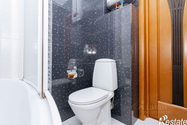 3-комн квартира ул Лазарева, 3,  д. 3