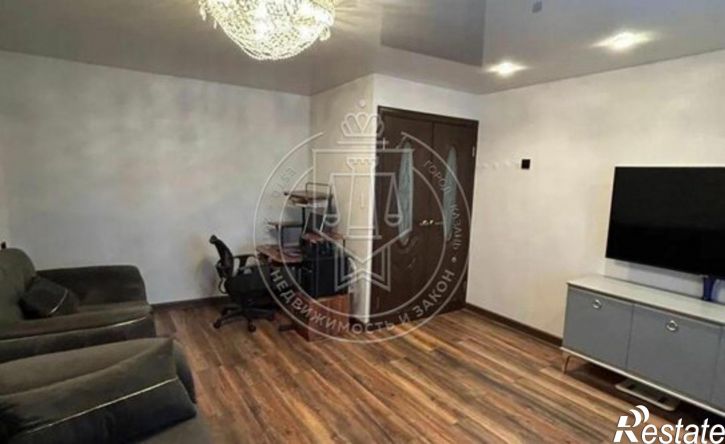 3-комн квартира ул Рихарда Зорге, 83,  д. 83