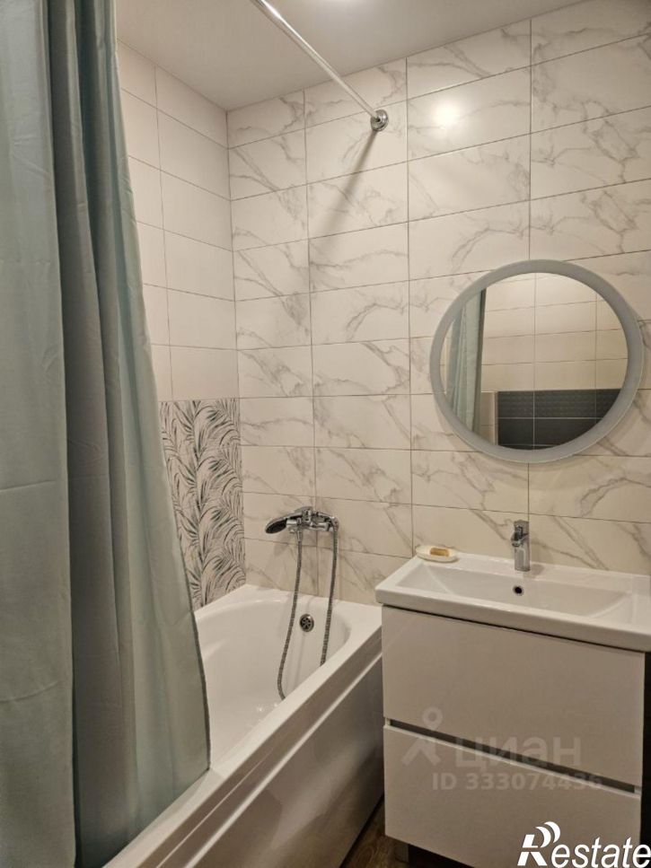 2-комн квартира ул Рауиса Гареева, 105Б,  д. 105Б