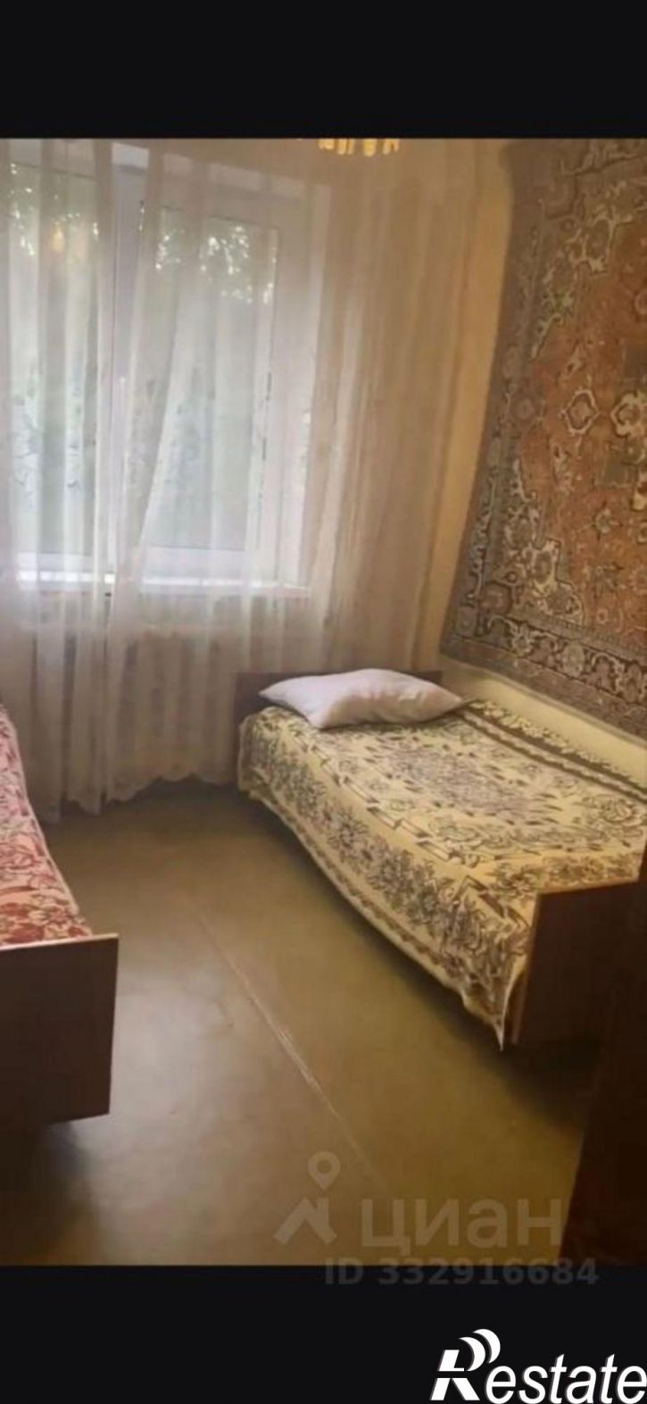 Комната ул Академика Завойского, 12,  д. 12