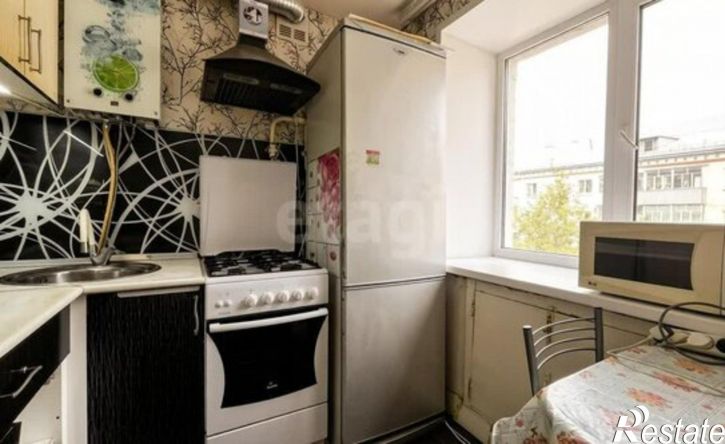 2-комн квартира ул Лейтенанта Красикова, 4,  д. 4
