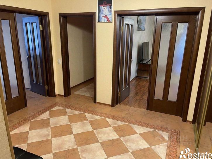 3-комн квартира ул Чистопольская, 20/12,  д. 20/12
