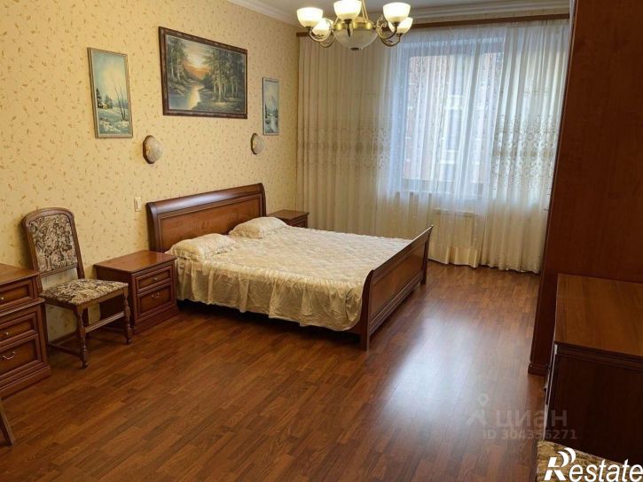 3-комн квартира ул Чистопольская, 20/12,  д. 20/12