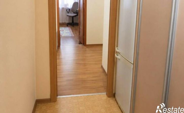 4-комн квартира ул Химиков, 15,  д. 15
