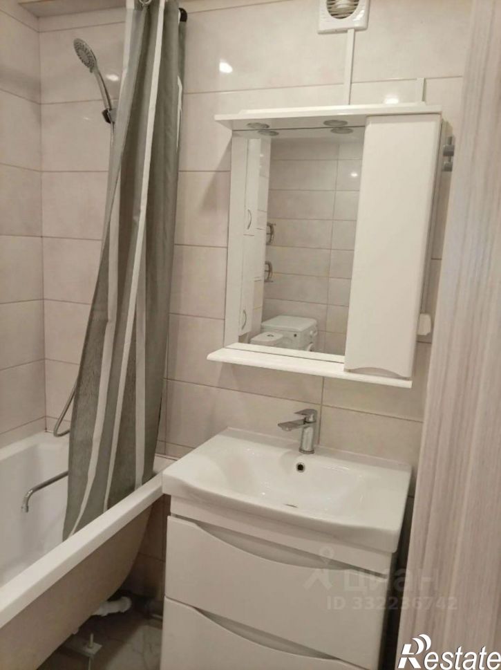 3-комн квартира ул Рихарда Зорге, 56,  д. 56