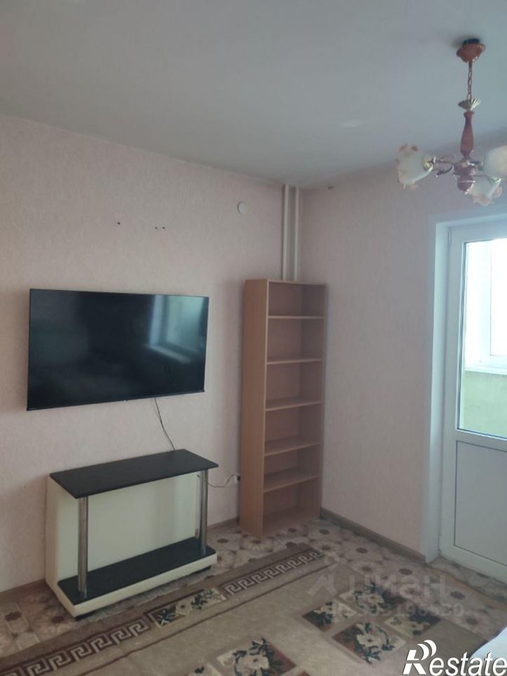 1-комн квартира пр-кт Победы, 100,  д. 100