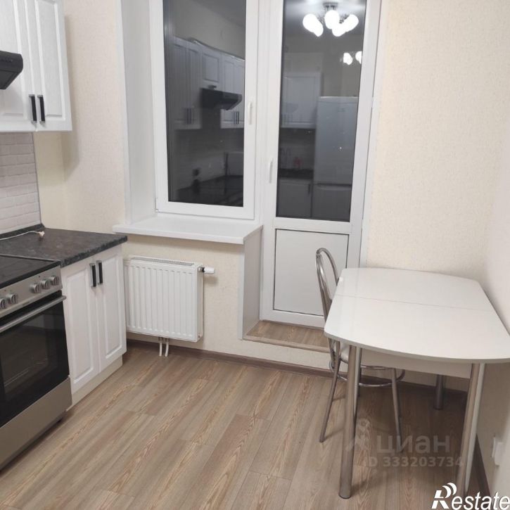 1-комн квартира ул Рауиса Гареева, 102 2,  д. 102 2,  к. 2