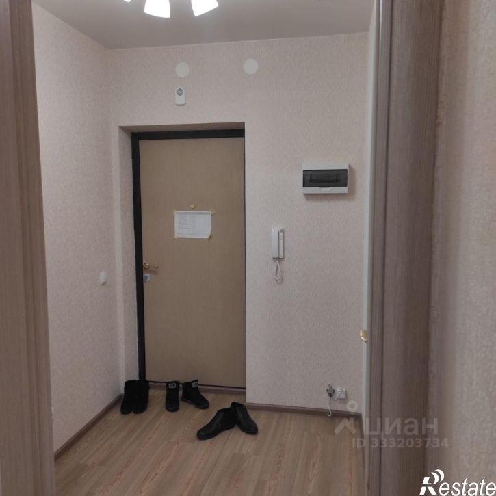 1-комн квартира ул Рауиса Гареева, 102 2,  д. 102 2,  к. 2