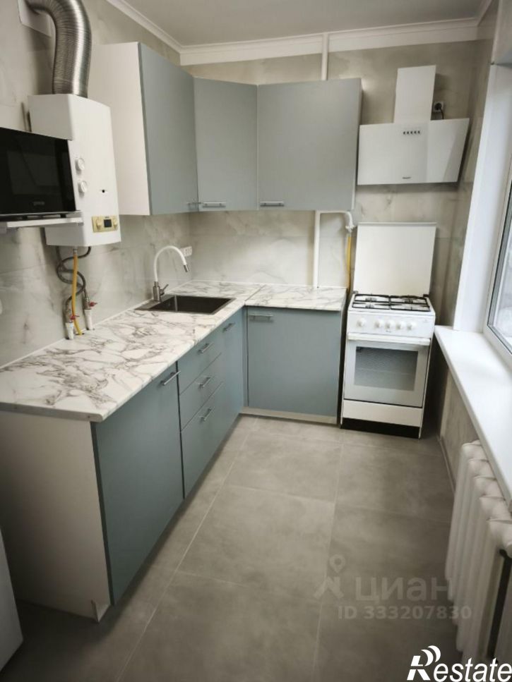 3-комн квартира ул Рихарда Зорге, 10,  д. 10