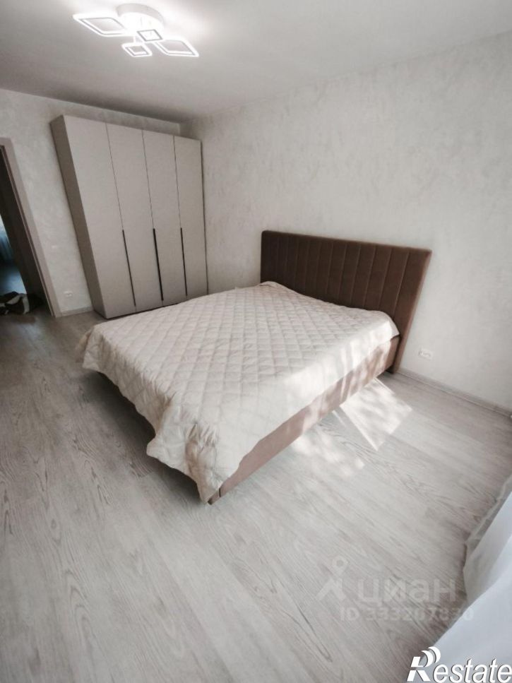 3-комн квартира ул Рихарда Зорге, 10,  д. 10