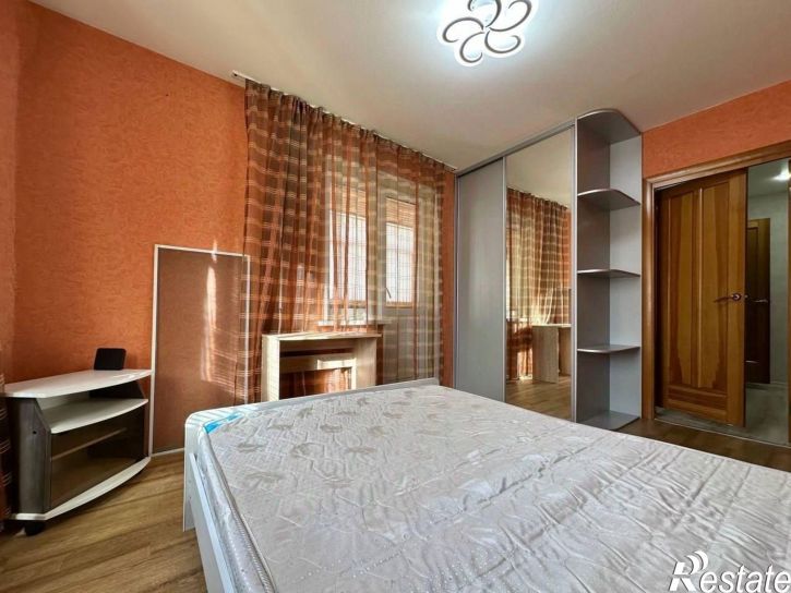 2-комн квартира ул Декабристов, 109,  д. 109
