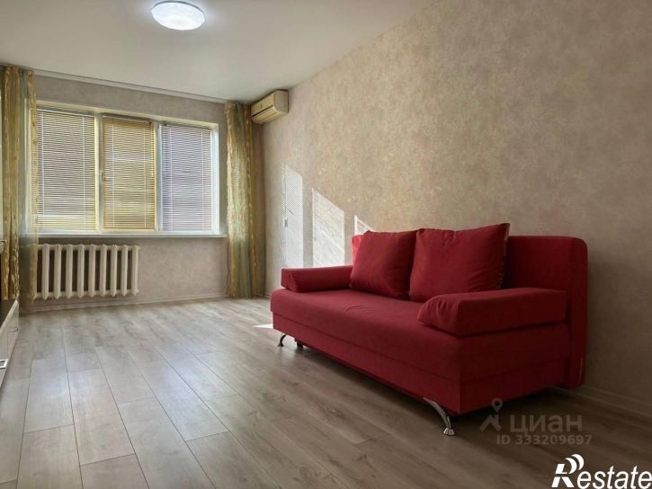 2-комн квартира ул Декабристов, 109,  д. 109