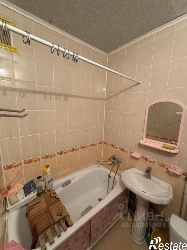 3-комн квартира ул Рихарда Зорге, 63,  д. 63