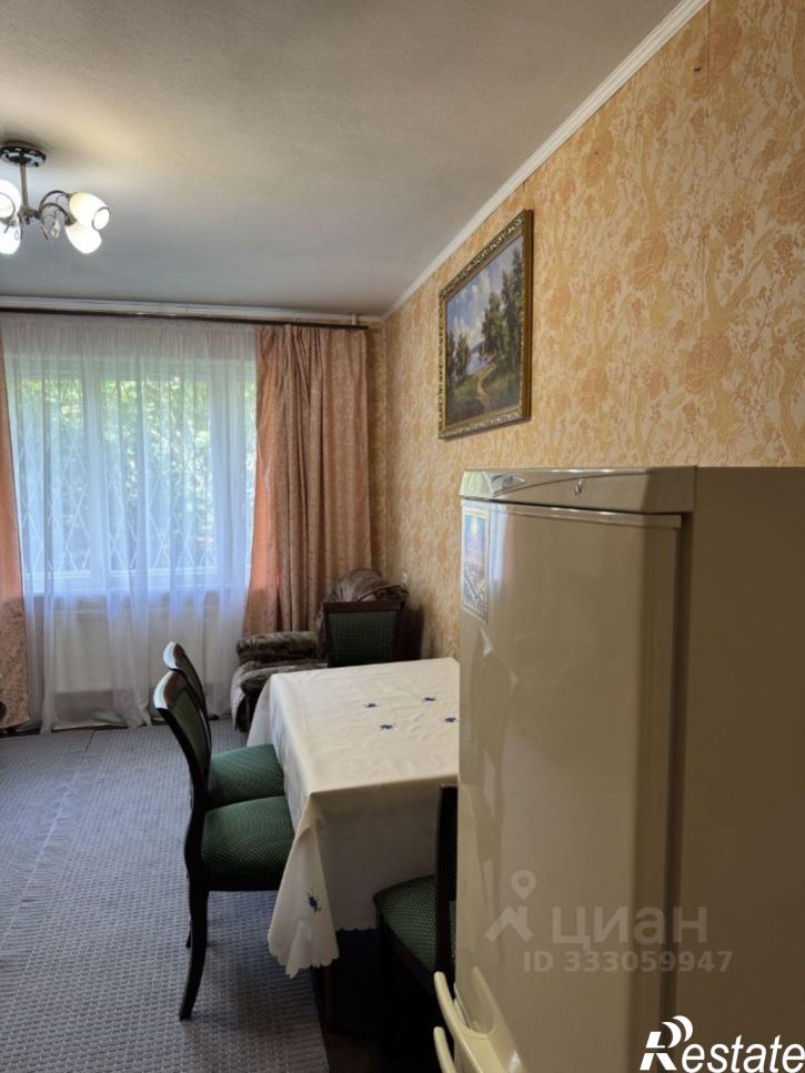 3-комн квартира ул Рихарда Зорге, 63,  д. 63