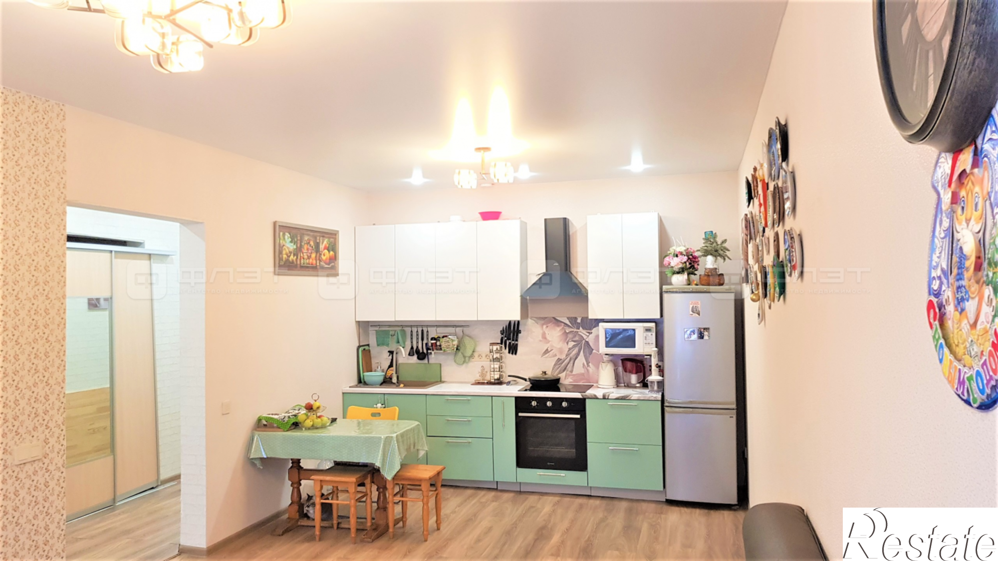 Купить дачу, дом, коттедж за 12 500 000 рублей на пер. Бархатный, дом 9