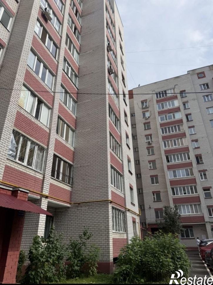 2-комн квартира ул. Азинская 2-я, дом 1е