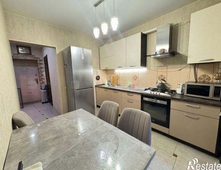 2-комн квартира ул. Отрадная, дом 15