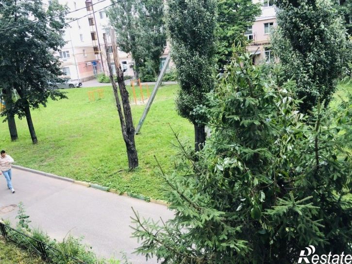 2-комн квартира ул. Павлюхина, дом 120