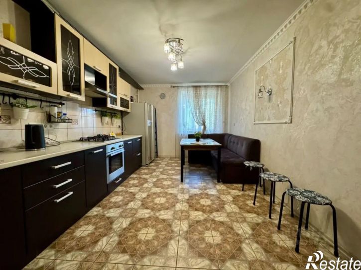 3-комн квартира ул Фатыха Амирхана, 103,  д. 103