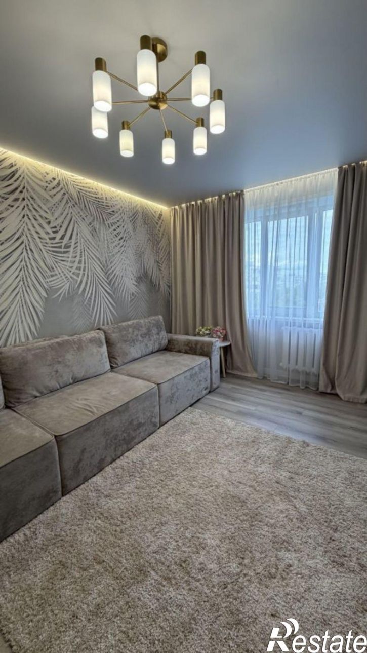 3-комн квартира ул Адоратского, 31,  д. 31
