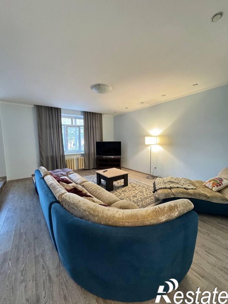 3-комн квартира Николая-Ершова , 57Б