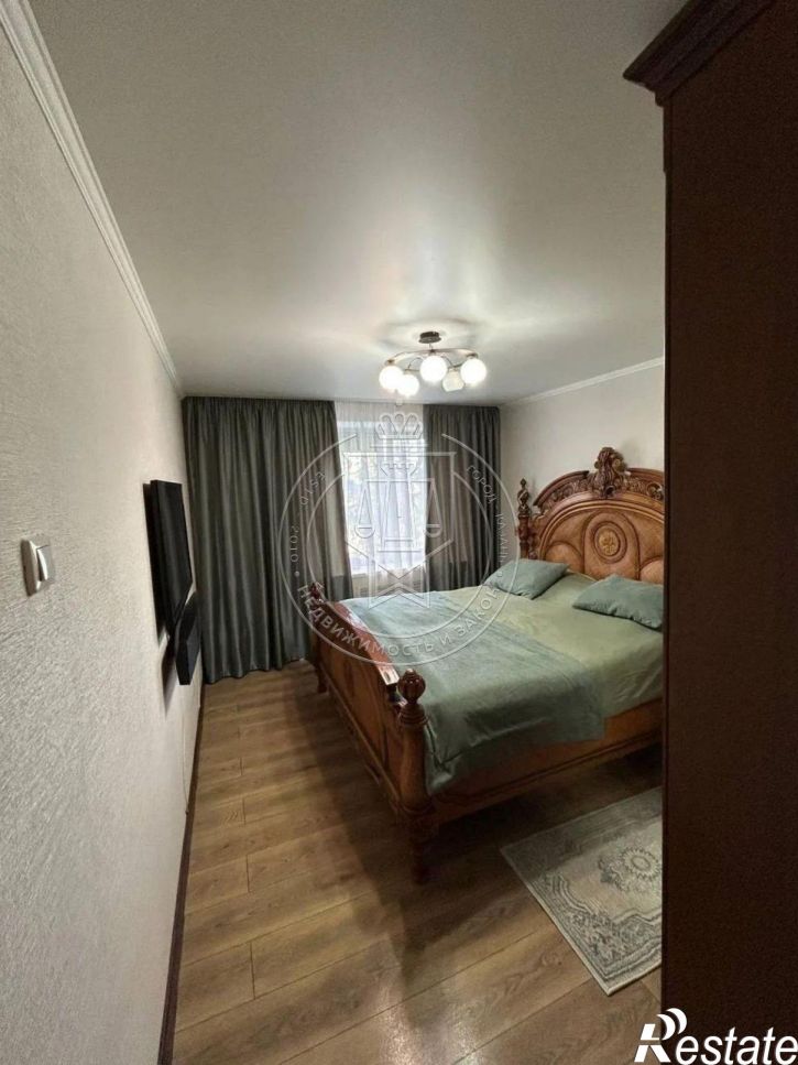 3-комн квартира Рихарда Зорге ул, 83