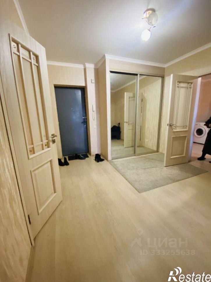 1-комн квартира пр-кт Победы, 100,  д. 100