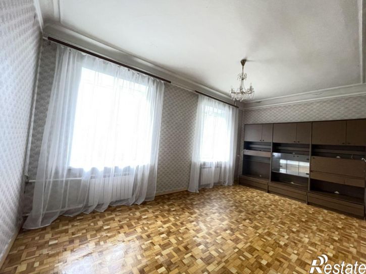 2-комн квартира ул Искра, 11,  д. 11